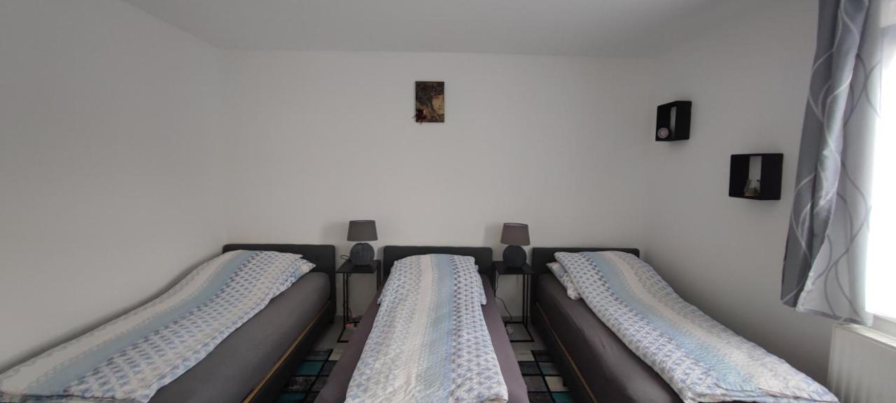 Blu Home/Ferienwohnung Ostrach Buitenkant foto